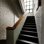 Apartment Stylish Apartment, Loft Number 7 With Office Space And Free Private Parking