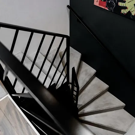 アパート Stylish Apartment, Loft Number 7 With Office Space And Free Private Parking カウナス